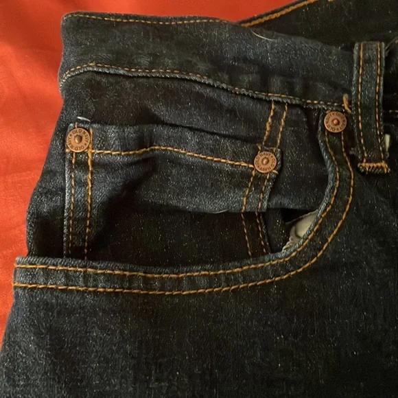 Old Navy Athletic Fit Jeans - Picture 4 of 9